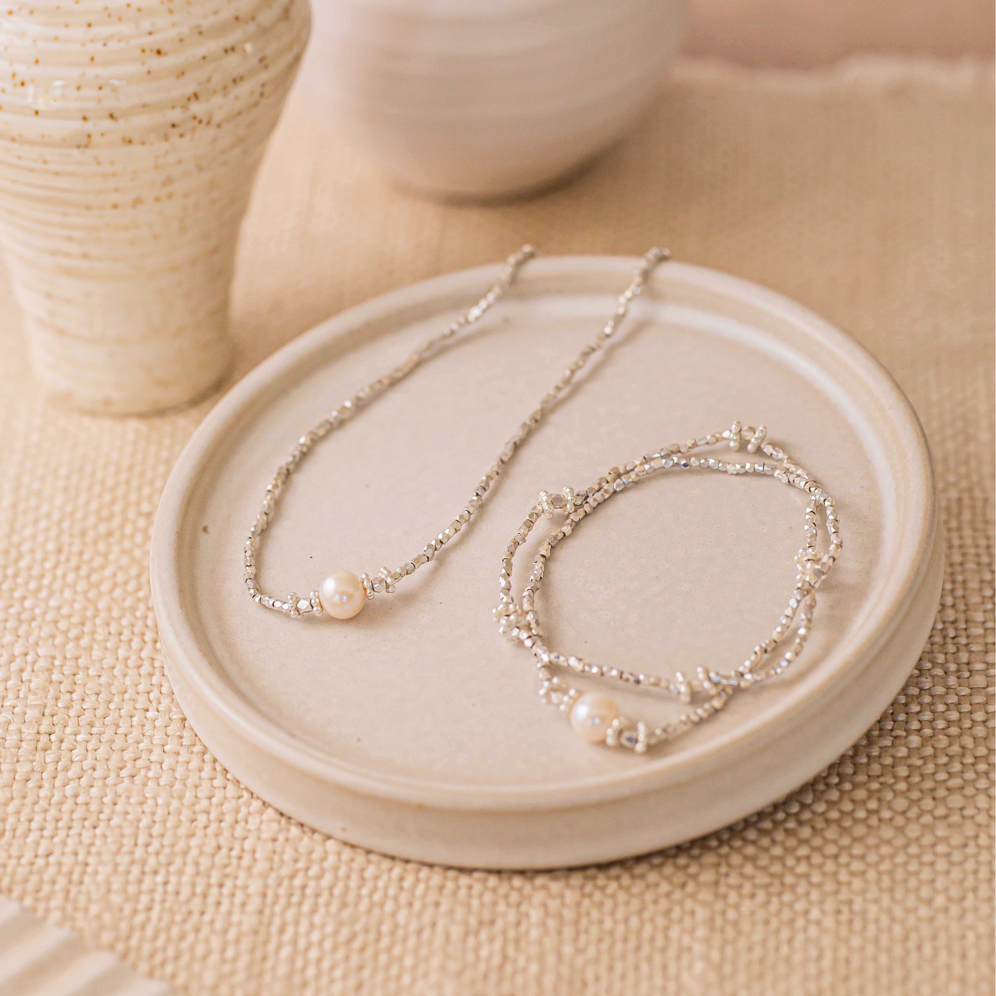 Bluebell Silver Choker Necklace Freshwater Pearl - Image 3