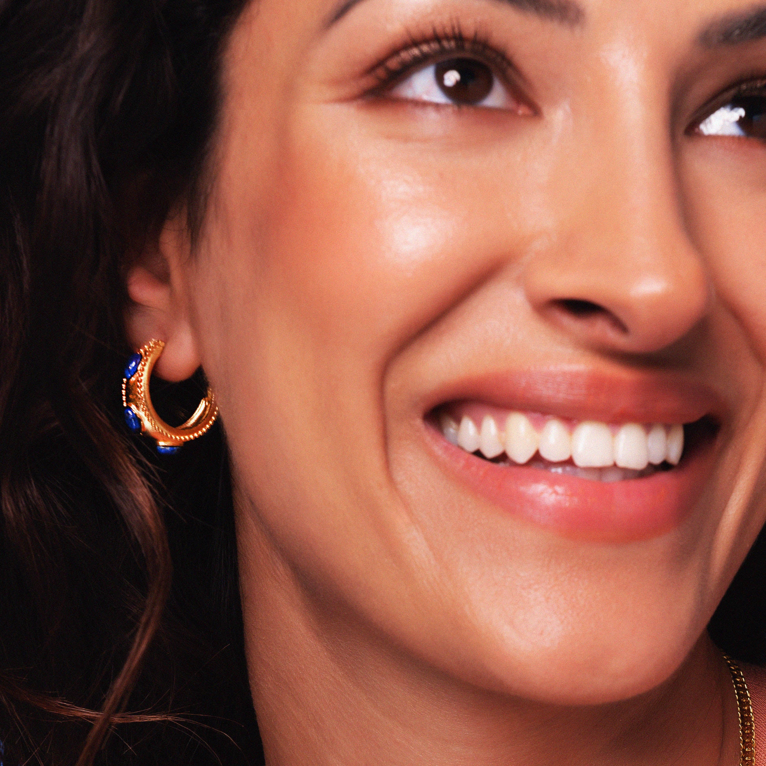 Daphne Navy Lapis Hoop Earrings - Image 4