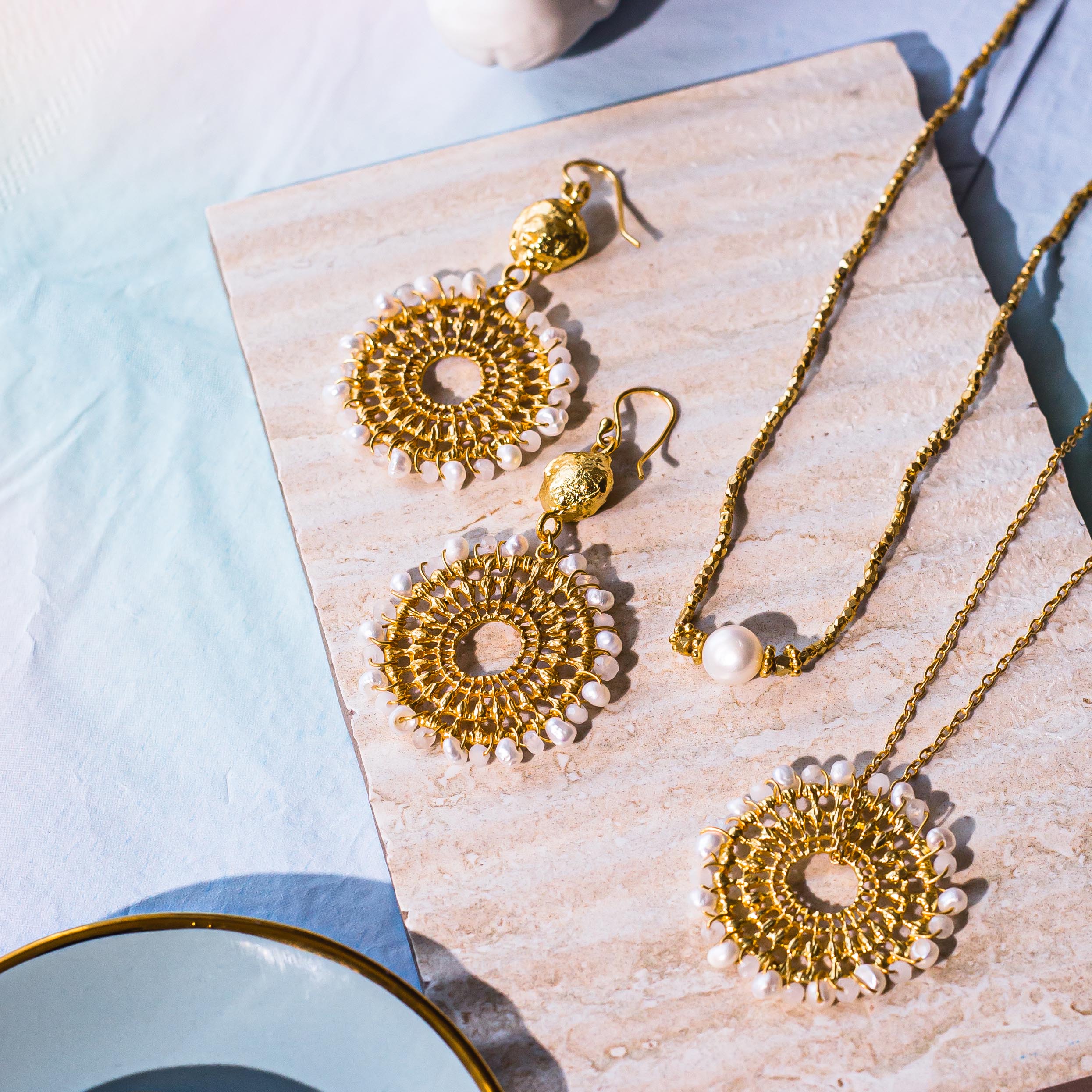 Bluebell Choker Necklace Freshwater Pearl - Image 3