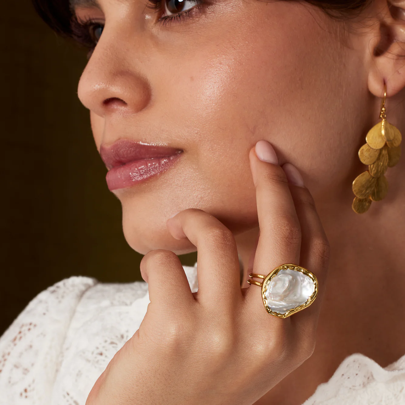 Leila Pearl Ring - Image 4