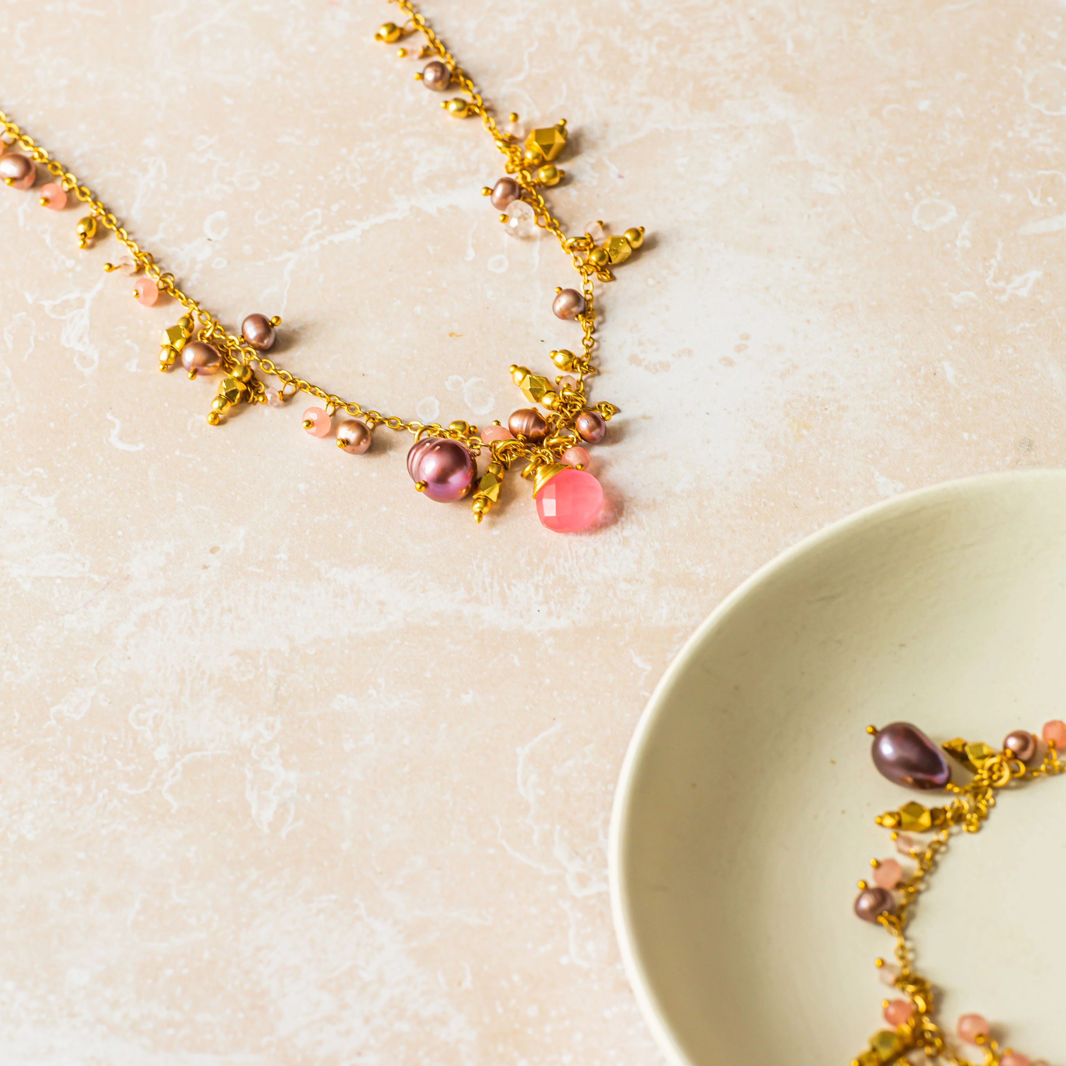 Olive Bracelet Pink - Image 3